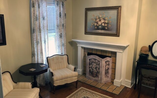 The Parsonage Inn LLC