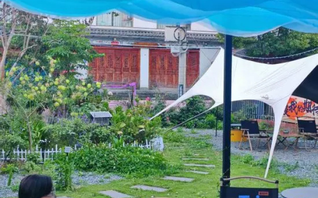 Dali Shengjiu Homestay (Longkan Wharf) – Outside – Dali