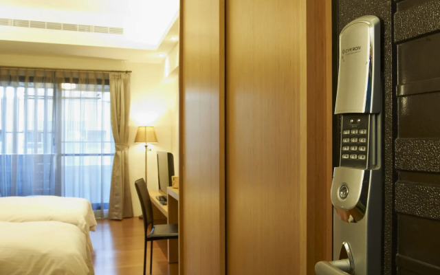 Master Hotel