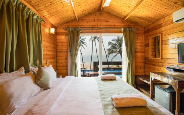 Antares Beach Resort