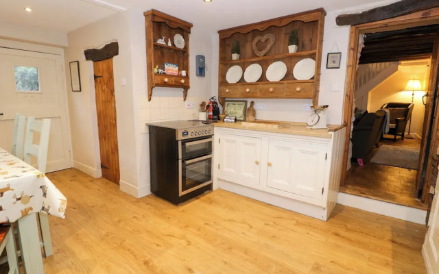Glandwr Cottage