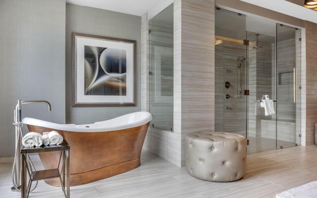 Omni Louisville Hotel