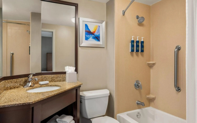 Four Points by Sheraton Chicago Westchester/Oak Brook