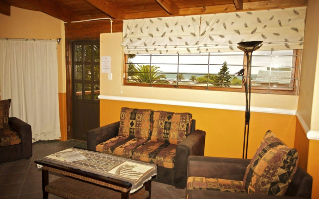Sandcastle Apartments cc