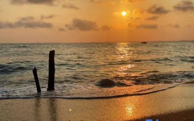 Yangjiang Beach House B&B