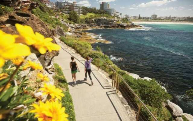 Bohemian Chic 2 Bed Bondi Beach Apartment