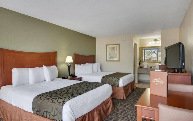 Baymont by Wyndham Panama City Beach