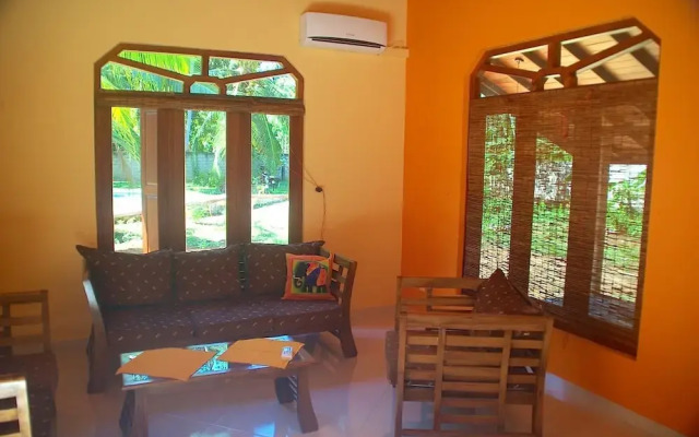 King Coconut Lodge