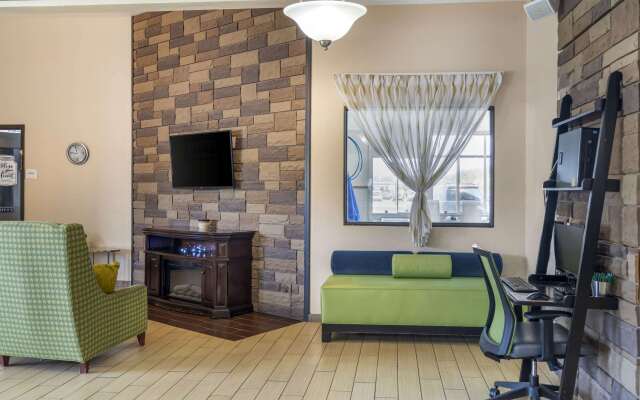 Quality Inn & Suites