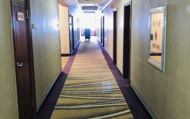 Fumin Hotel (Changchun China-Japan Federation Hospital)