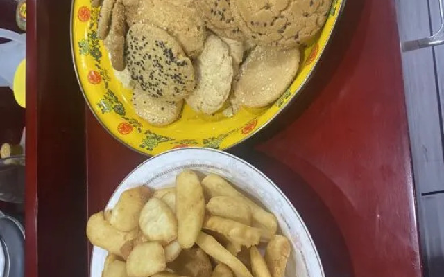 Batang Changduiping Hotel