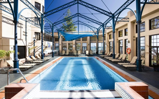 Stamford Grand Adelaide