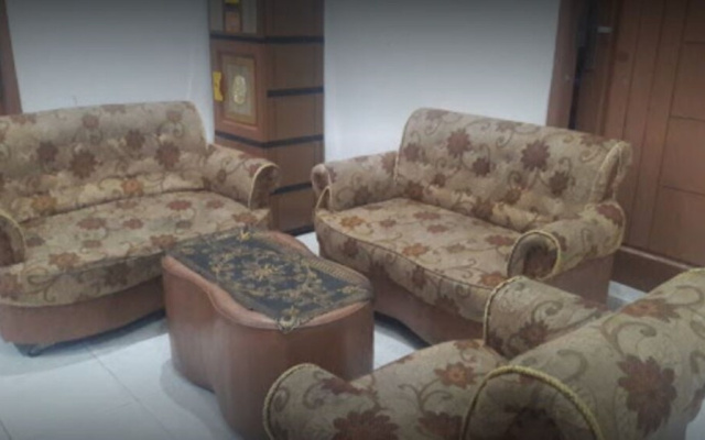 Villa Fadil