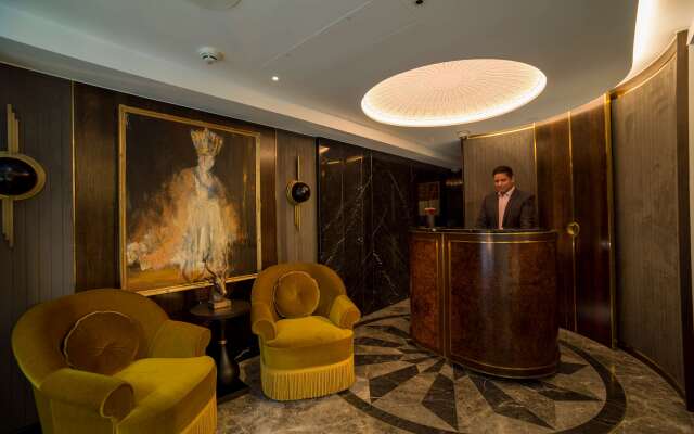 The Guardsman Hotel and Residences