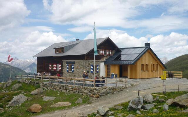 Hotel Alpenkönigin