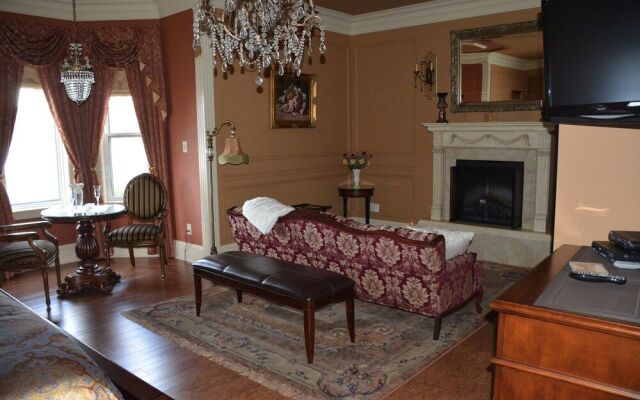 Rose Manor Inn B & B