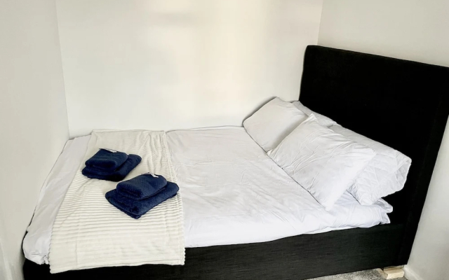 The HK House - Family Friendly Near To Blenheim Palace & Oxford City Centre - фото 3