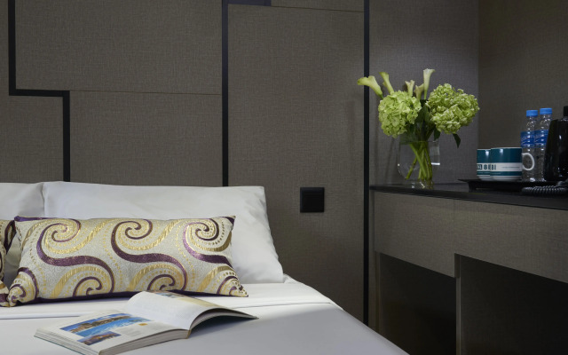 Hotel 81 Gold