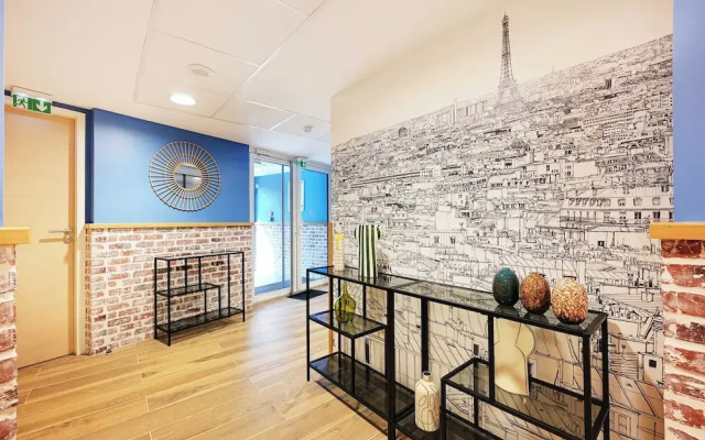 Magnificent Studio With Rooftop - 2P - Vanves