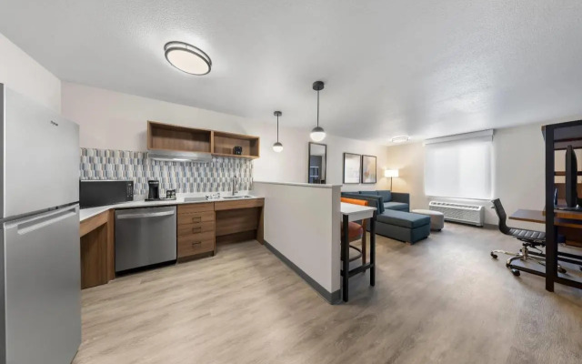 Everhome Suites San Bernardino - Loma Linda