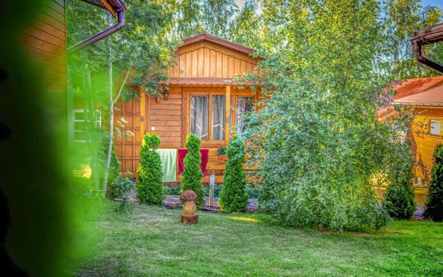 Awesome Home in Jaroslawiec With 1 Bedrooms