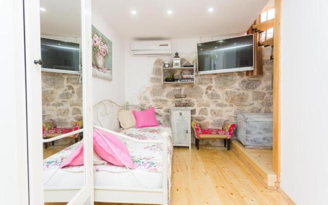House - Apartment Dama