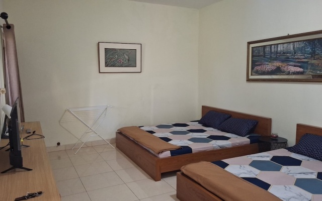 Dagope Homestay – Guest Rooms – Lembang