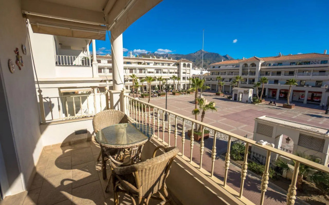 Plaza España, Paseo Nuevo 2B2D Menyber