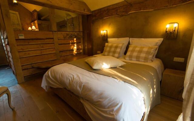 Les Chambres du Vivier, chambres d'hôtes et gîte - à 100m -