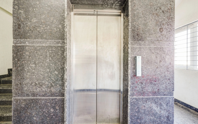 Super Townhouse Oak DLF Newtown Formerly South Square