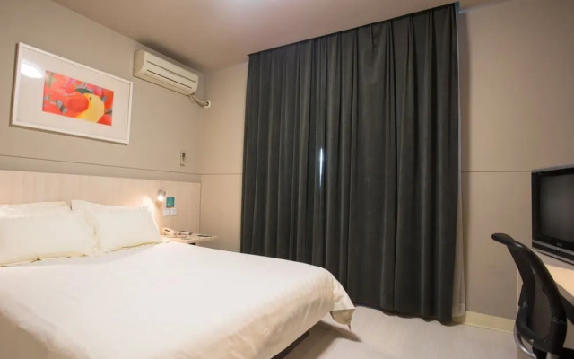 Jinjiang Inn Qingdao Development Zone Jinggangshan Rd.