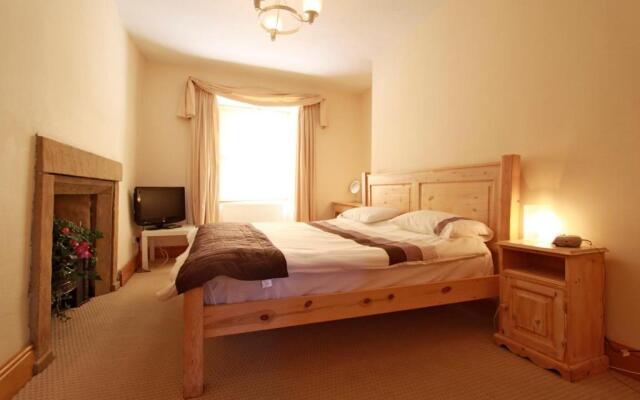 Centre of Britain Hotel & Restaurant