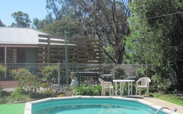 Barham Colonial Motel