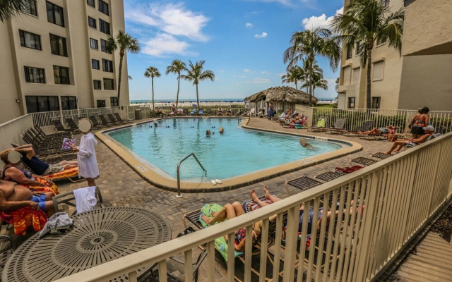 Sandarac by Distinctive Beach Rentals