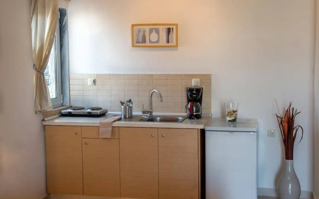 Nepheli Apartments And Studios