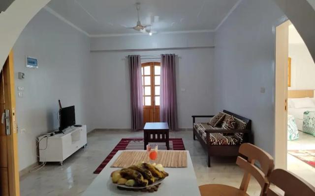 Lemon Tree Guest House and Swimming Pool