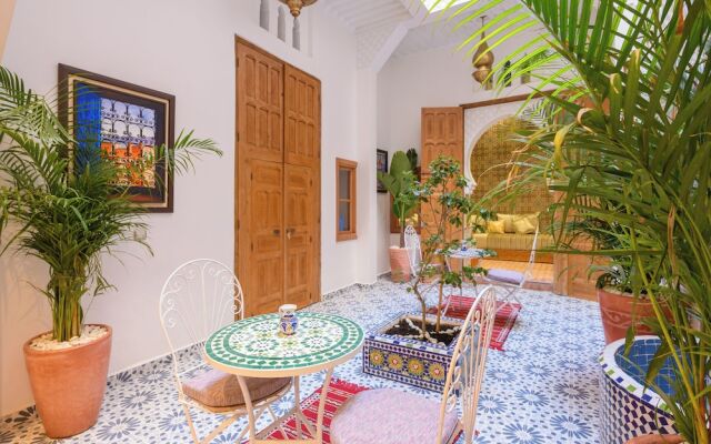 Dar Al Jeld Guesthouse