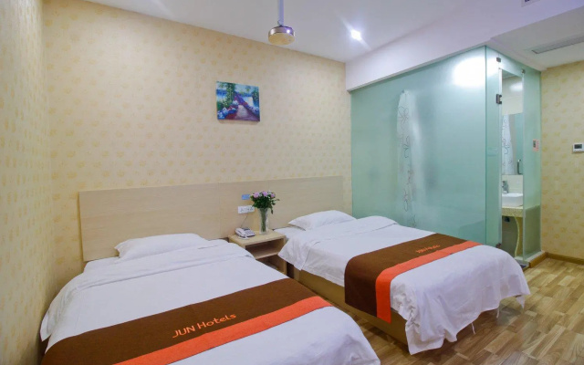 Thank Inn Chain Hotel Shandong Dezhou Decheng District Wanda Plaza