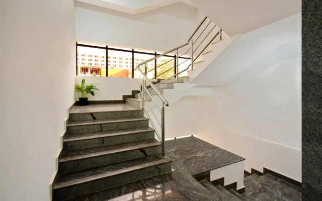 Grand Collection O Near Sarjapur Road Near 7d Voyage