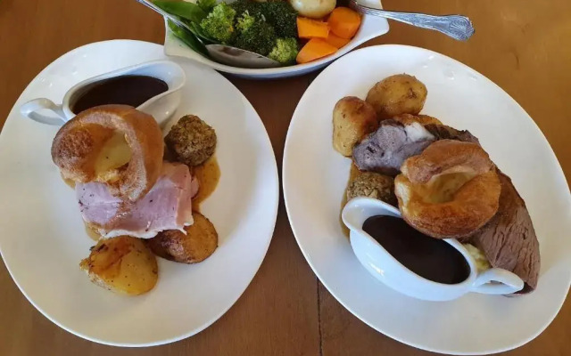 Gwesty'r Marine Hotel & Spa