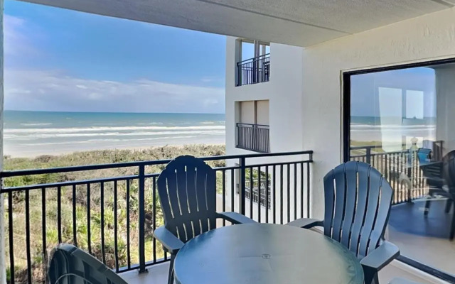 Windjammer Apartment 206