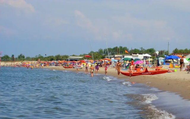 Seaside Apartment near Rosolina Mare with Air Conditioning