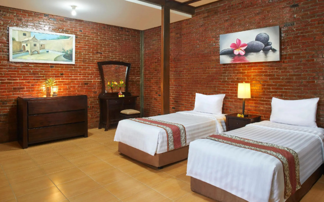 Jambuluwuk Convention Hall & Resort Batu