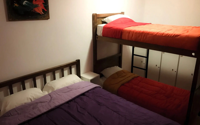 Oshovia Hostel