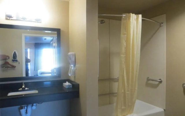 Garden Inn and Suites Little Rock