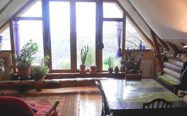 14th Century Arty Converted Barn