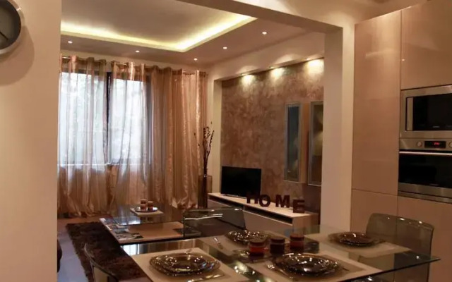 Brown Cottage Apartment