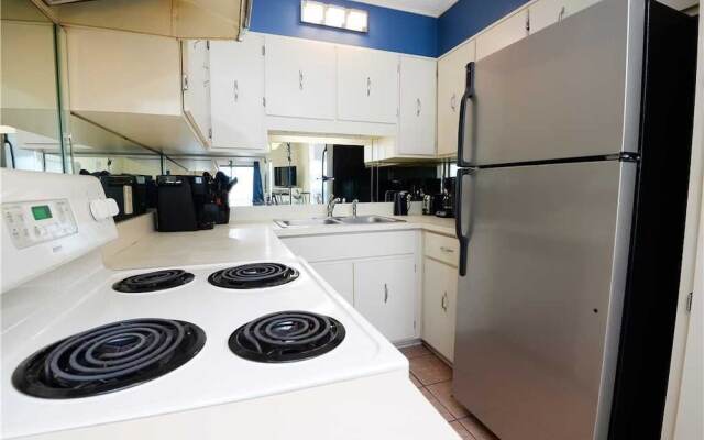 Summit 913 - One Bedroom Condo