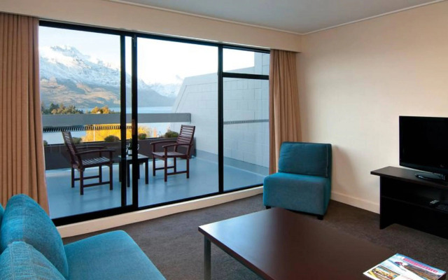 Copthorne Hotel & Apartments Queenstown Lakeview