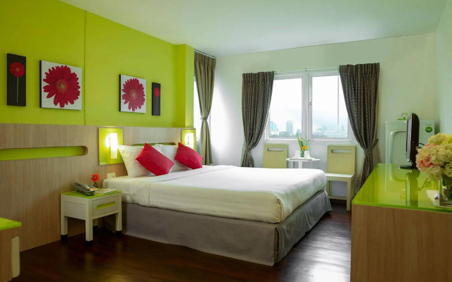 The Inn Saladaeng
